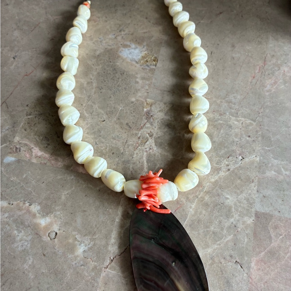 BEAUTIFUL MOTHER OF PEARL 925 Necklace with Faux Coral. CHOKER Style! - Picture 4 of 11